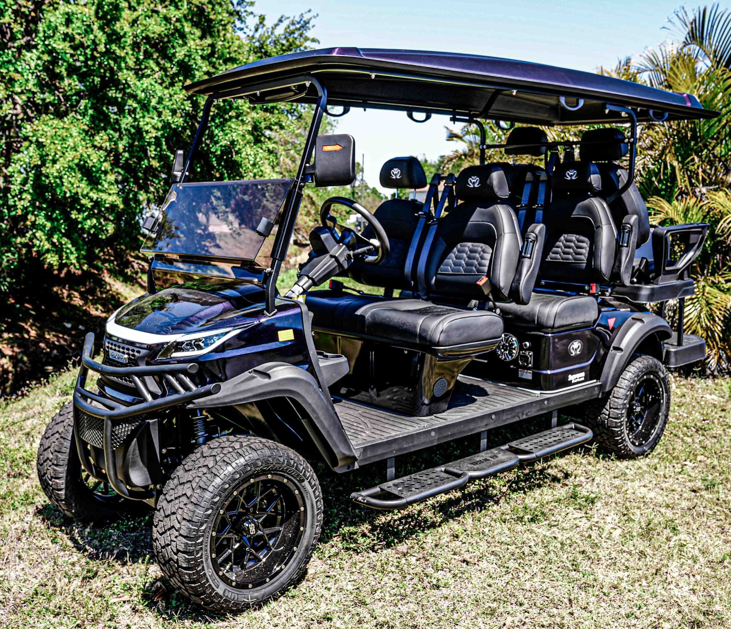 2025 Venom LIFTED Strike 6P Chameleon Blue and Purple Black Seats Main