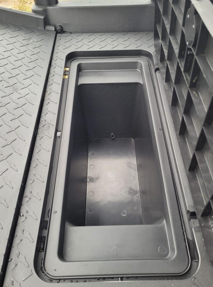 vivid ev model v4 storage