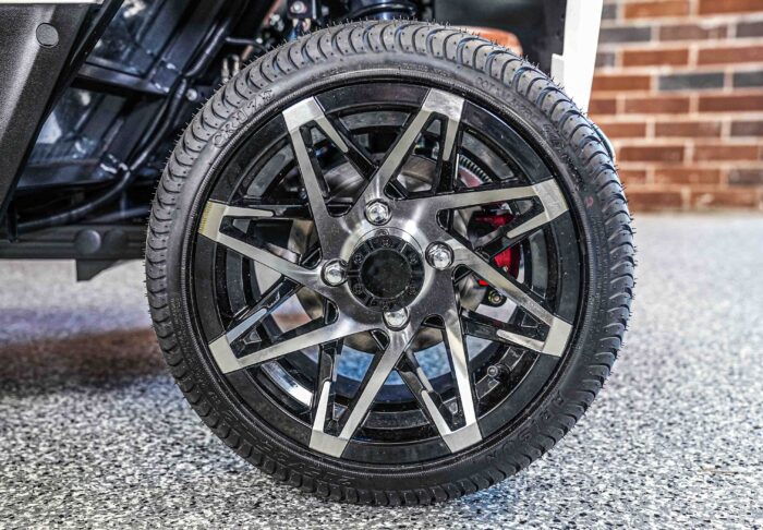 Vivid V4 White 4P Rim