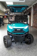 Teal Venom 4P Teal Front Wheels Turned
