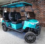 Teal Venom 4P Teal Main Wheels Turned
